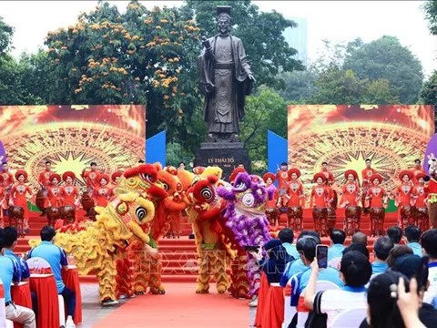 Hà Nội khai thác tối đa cơ hội thu hút khách du lịch