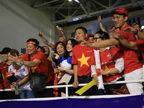 Khán giả theo dõi trực tiếp thi đấu SEA Games 31 không phải xét nghiệm COVID-19