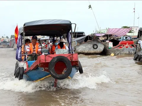 Ngày Hội du lịch 'Văn hóa Chợ nổi Cái Răng'