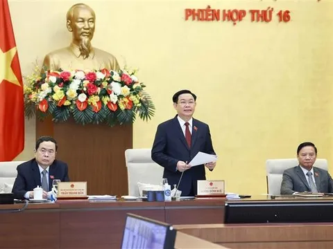 Ủy ban Thường vụ Quốc hội thảo luận phương án điều chỉnh tiền lương và các vấn đề quan trọng khác