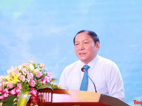 Thư chúc mừng kỷ niệm 40 năm Ngày Nhà giáo Việt Nam của Bộ trưởng Bộ Văn hóa, Thể thao và Du lịch Nguyễn Văn Hùng