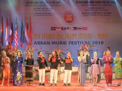 Tổ chức “Liên hoan Âm nhạc ASEAN - 2022” tại Quảng Nam