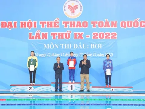 Đoàn Quân đội giành 4 huy chương vàng ngày đầu ra quân môn Bơi