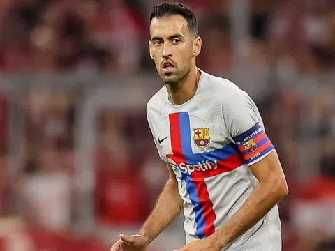 Barca đau đầu tìm người thay Busquets