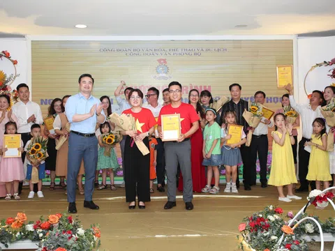 Phát động Quỹ khuyến học và Gala "Tiếng hát công đoàn viên Công đoàn Văn phòng Bộ" lần thứ Nhất