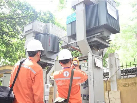 Phó Thủ tướng Trần Hồng Hà: Bộ Công Thương cần có giải pháp khắc phục nhanh nhất những khó khăn về cung ứng điện
