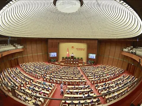Quốc hội thông qua giảm 2% thuế Giá trị gia tăng đến hết năm 2023
