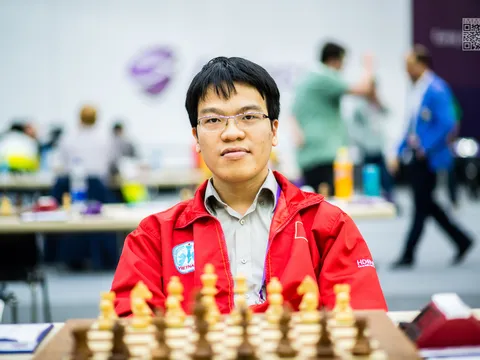 Lê Quang Liêm vô địch Leon Masters 2025 - Đánh bại “Vua cờ” Anand