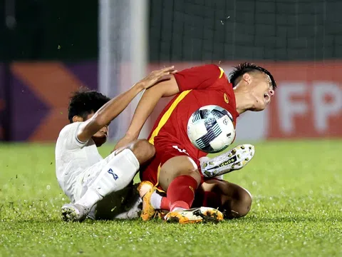 Giải U19 Quốc tế  2022: Văn Trường chấn thương, Anh Tú tức ngực, Đình Bắc, Bảo Long hết hơi sau trận thắng U19 Thái Lan