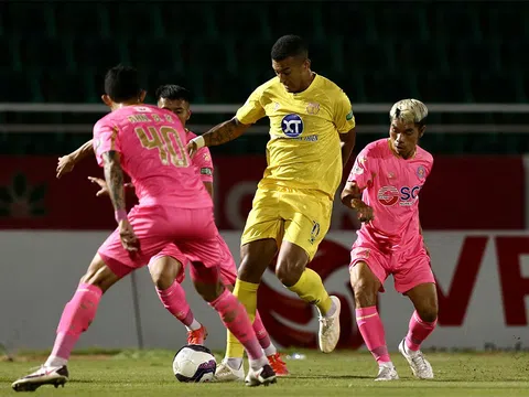 V.League 2022: Nút thắt tại Thiên Trường