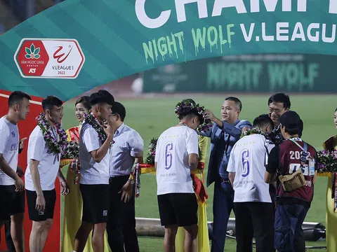 V.League 2023: Tranh cãi trước thềm quá độ 