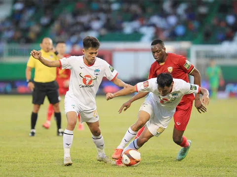 V.League 2023: Bài toán khó của Kiatisuk