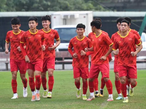Đội tuyển U20 Việt Nam sang UAE dù chưa đủ quân