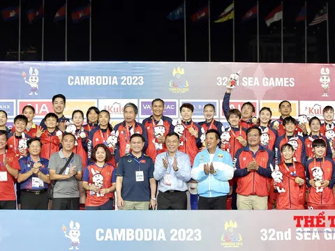 Nhật ký SEA Games 32 ngày 15/5: Bóng đá nữ giành huy chương vàng thứ 17 trong ngày