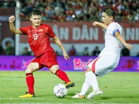 Đội tuyển Việt Nam: Công cùn thủ kém, kiểm soát bóng để làm gì?