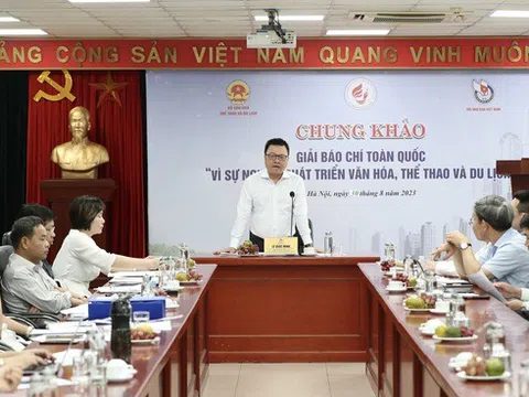 Chấm chung khảo Giải Báo chí toàn quốc “Vì sự nghiệp phát triển văn hóa, thể thao và du lịch”