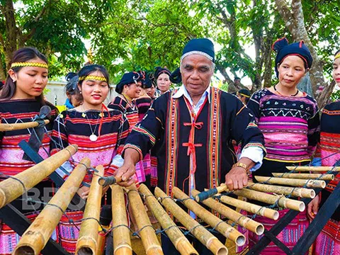 Ngày hội văn hóa truyền thống các dân tộc miền Trung lần thứ IV tại Bình Định
