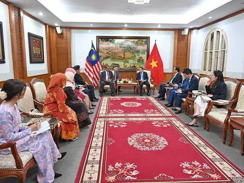 Việt Nam - Malaysia tăng cường hợp tác Du lịch, Nghệ thuật và Văn hoá 