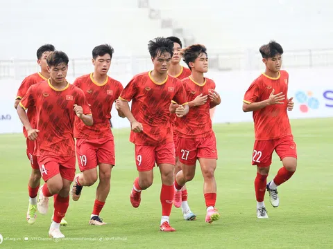 Đội tuyển U18 Việt Nam hội quân tập luyện, chuẩn bị tham dự giải giao hữu tại Hàn Quốc