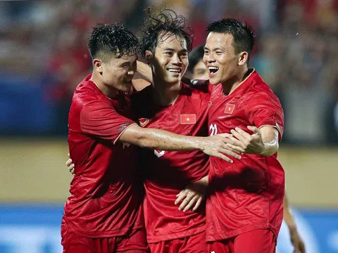 Tốp 10 cầu thủ ghi bàn ở V.League vắng bóng chân sút nội