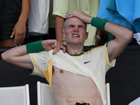 Drapper mệt mỏi vì căng thẳng và nắng nóng tại Australia Open 2024
