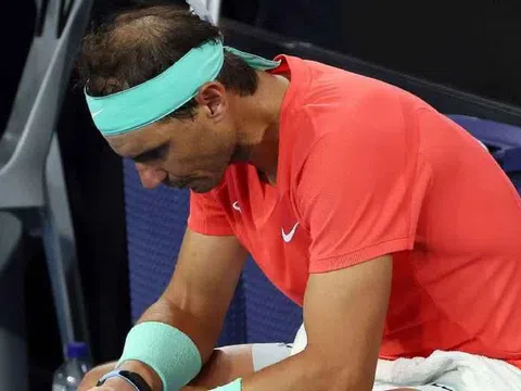 Nadal rút lui khỏi Indian Wells