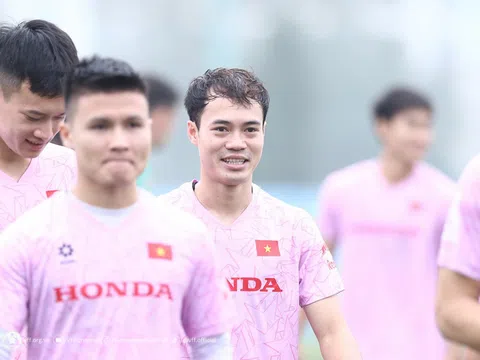 Tiền đạo Văn Toàn tin tưởng vào hàng công của đội tuyển Việt Nam