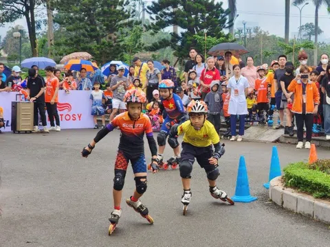 Hơn 300 vận động viên dự giải các Câu lạc bộ Roller Sport Hà Nội mở rộng - Cúp Centosy 2024