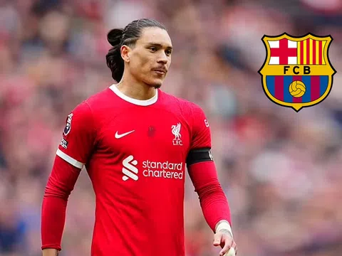 Barca gây sốc