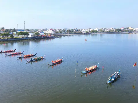 Tưng bừng Lễ hội đua thuyền rồng ở Xuyên Mộc