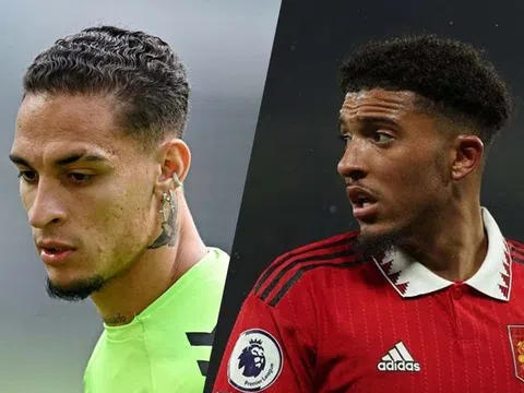 Antony và Sancho của Man United đắt hàng