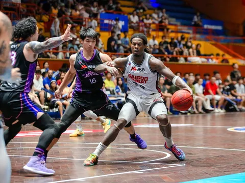 VBA 2025: Hanoi Buffaloes giành vé đầu tiên vào vòng play-offs sau chiến thắng nghẹt thở trước Saigon Heat