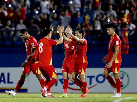 FIFA Days tháng 11: Huấn luyện viên Kim Sang-sik bận bịu với 2 đội tuyển