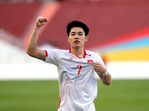 U22 Việt Nam 2-1 U22 Lào: Show diễn của Đình Bắc