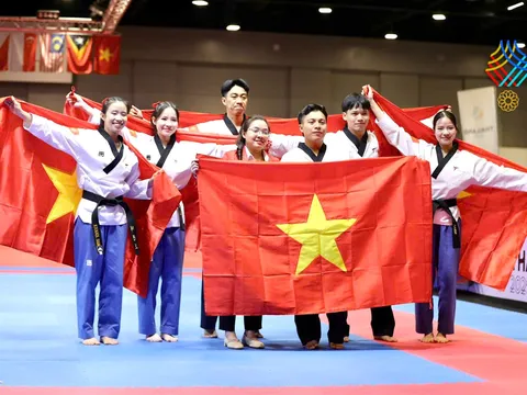 Taekwondo giành tấm huy chương vàng thứ hai cho Đoàn Thể thao Việt Nam