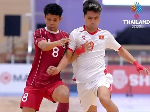 Môn Futsal SEA Games 33: Huấn luyện viên Giustozzi kịp sửa sai, đội tuyển nam Việt Nam đánh bại Indonesia