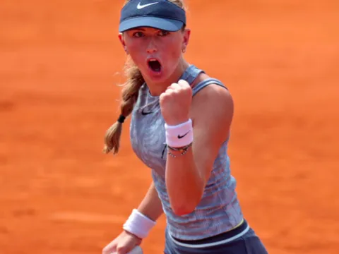 Laura Samson - "ngôi sao" 18 tuổi viết nên lịch sử