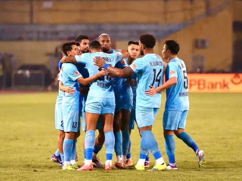 V.League 2025-2026: "Nhà giàu cũng khóc"