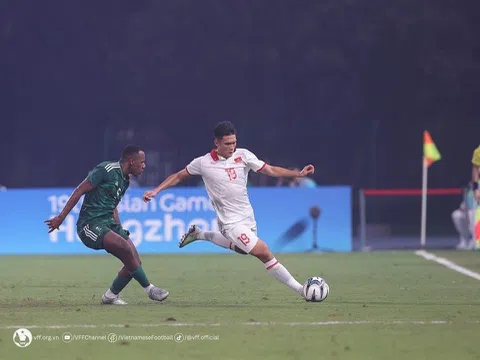 ASIAD 19 > Olympic Việt Nam 1-3 Olympic Saudi Arabia: Không thể có bất ngờ