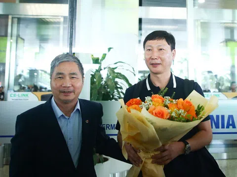 Đội tuyển Việt Nam: Mơ giấc mơ nhỏ cùng tân huấn luyện viên Kim Sang-sik