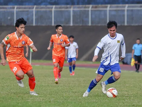 Giải hạng Nhất Quốc gia 2023-2024: SHB Đà Nẵng nhận Cúp vô địch và định đoạt luôn suất play-off