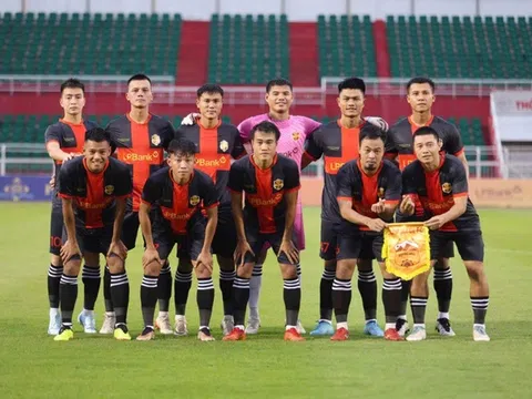 V.League 2024-2025: Tít mù rồi lại vòng quanh