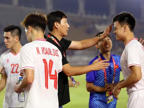ASEAN Cup 2024: Toan tính của huấn luyện viên Kim Sang-sik