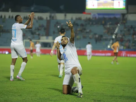 V.League 2024-2025: Bao giờ Nam Định đăng quang?