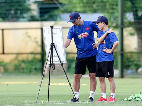 Vòng loại ASIAN Cup 2027: Huấn luyện viên Kim Sang-sik muốn đánh bại Malaysia tại Bukit Jalil
