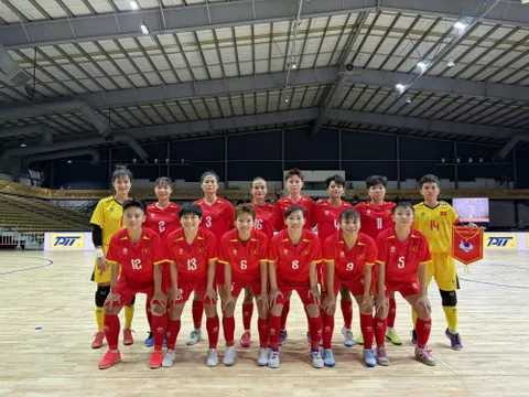 Bóng đá SEA Games 33: Futsal nữ Việt Nam lấy vé vào Bán kết