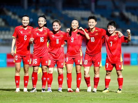 Đội tuyển nữ Việt Nam: Vượt vũ môn đến xứ sở Samba