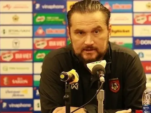 V.League 2025-2026: Không có ngoại lệ cho huấn luyện viên Popov