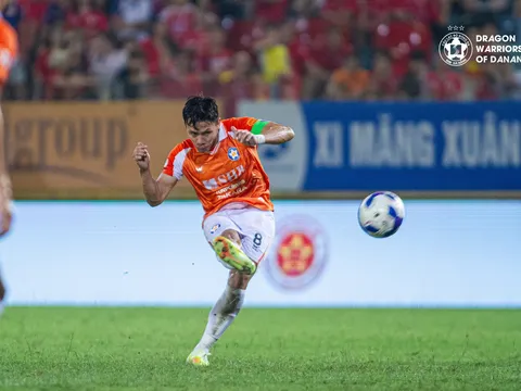 V.League 2025-2026: Quế Ngọc Hải có còn nhớ sân Vinh?