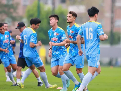 Huấn luyện viên Kim Sang-sik quyết bảo vệ chức vô địch ASEAN Cup